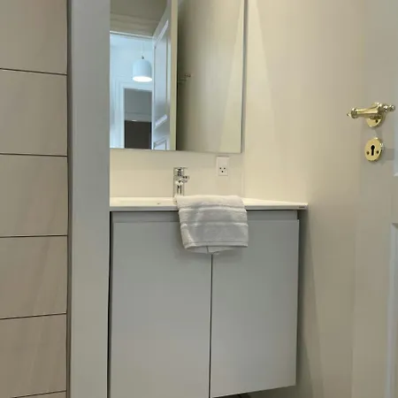 Apartamento And Spacious For 4 *